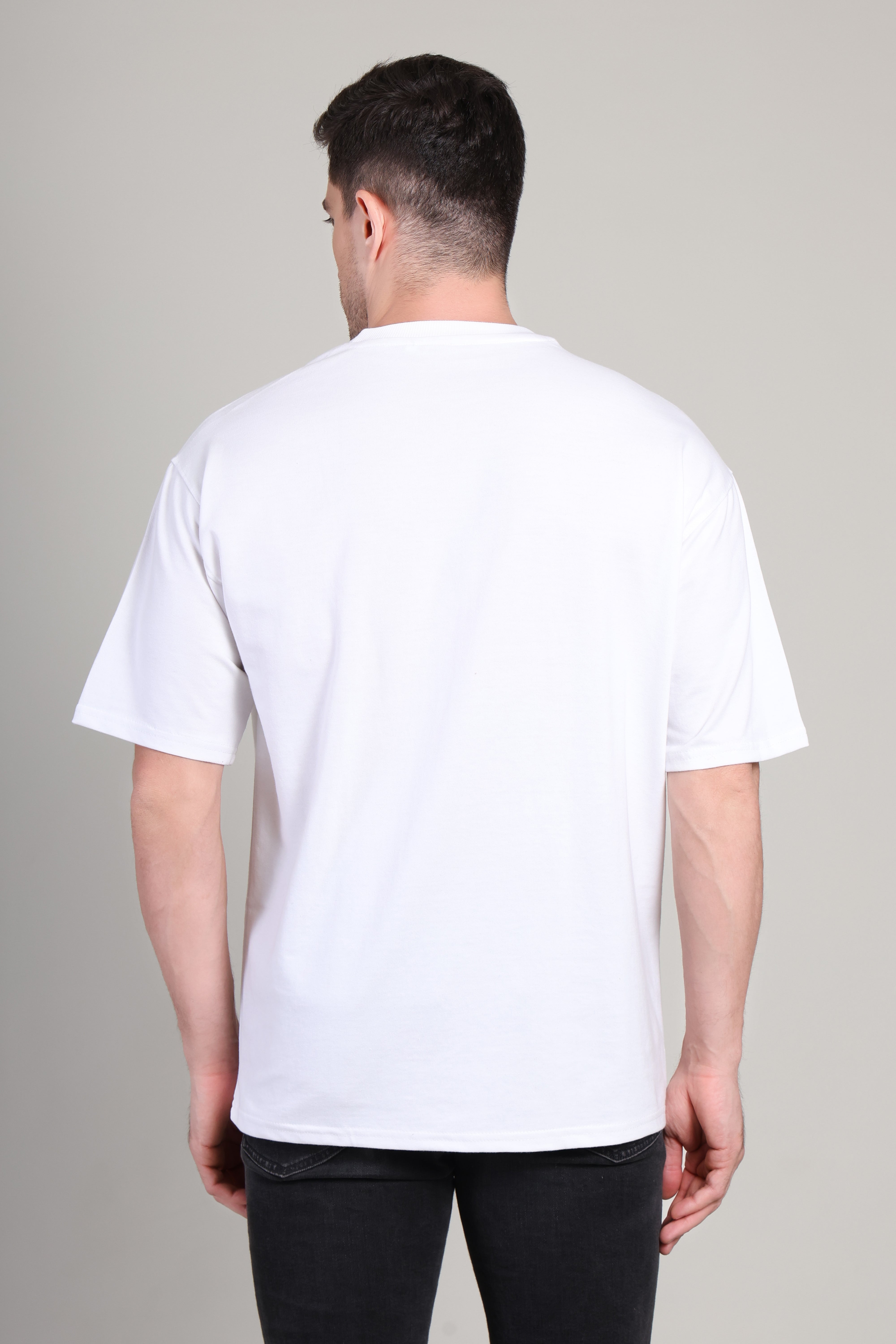 Oversized T Shirt - Gentleman White