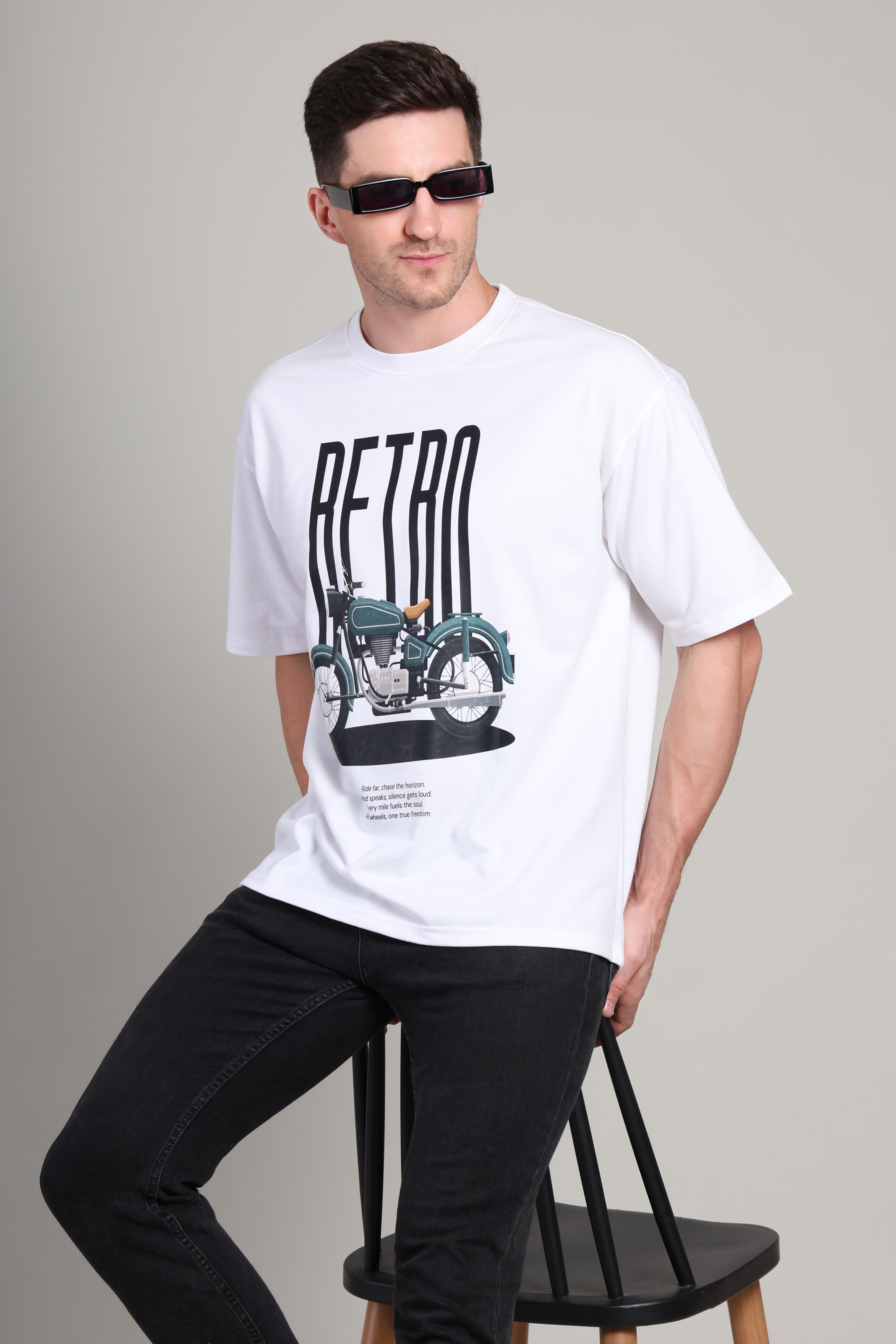 Oversized T Shirt - Retro - White