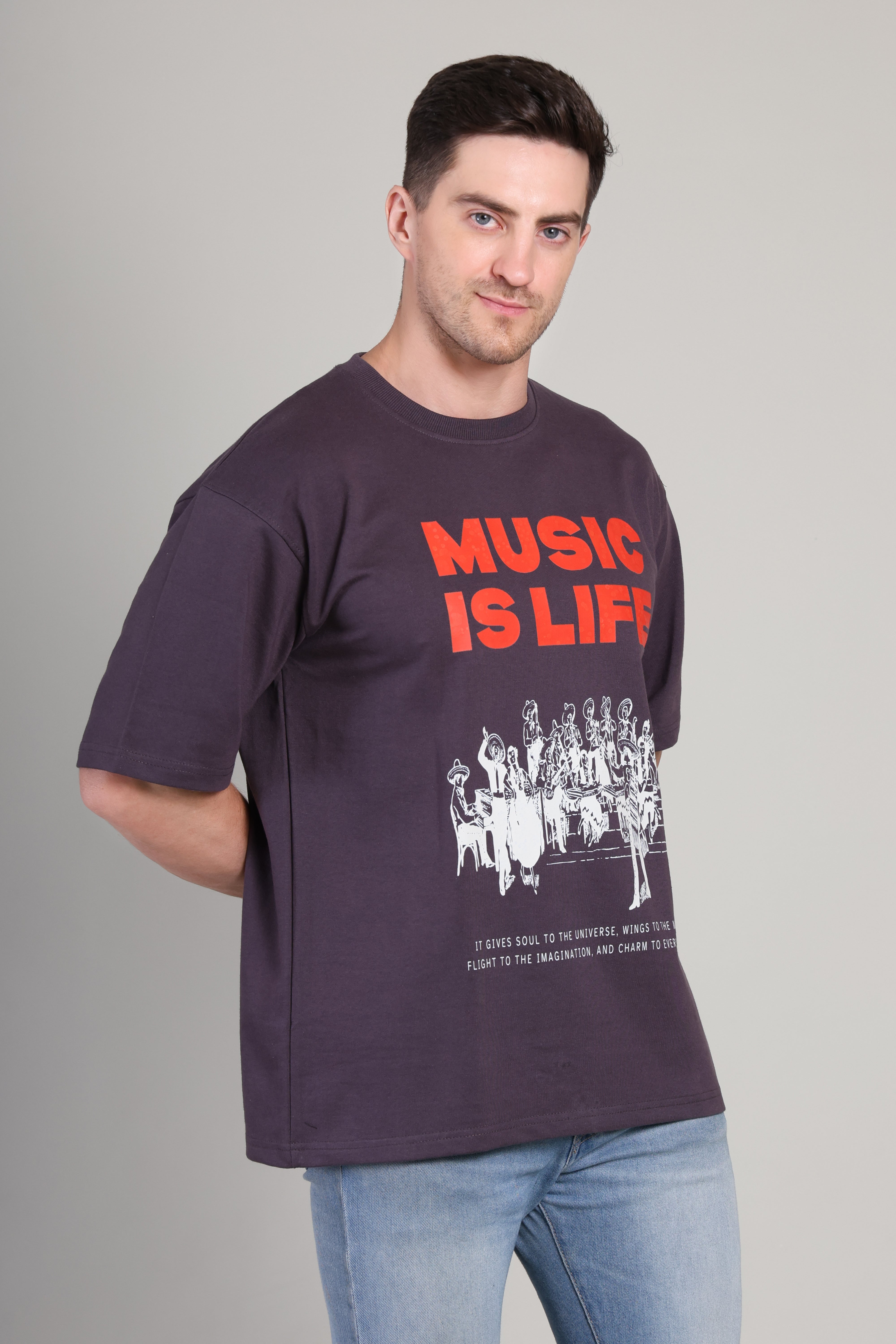 Oversized T Shirt - Music is Life - Grey